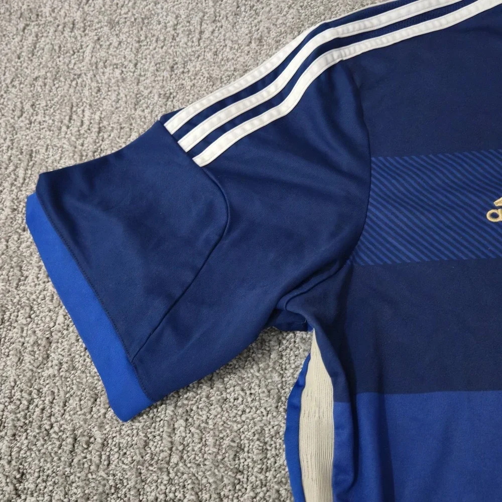 adidas jersey has